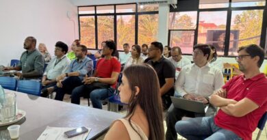 Representantes da CGU apresentam projetos de acompanhamento e fiscalização de obras durante reunião na Prefeitura de Macaíba