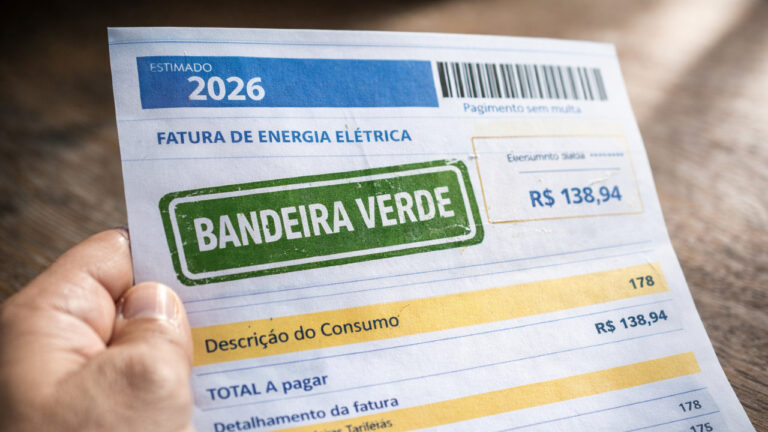 Conta de luz sem taxa extra no RN: Aneel mantém bandeira verde em abril