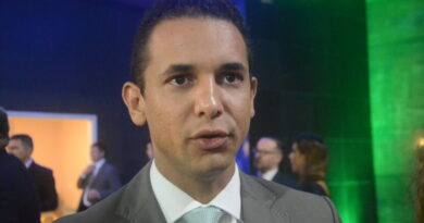 ‘Vou defender os interesses do RN independentemente do presidente’, diz Allyson