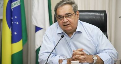 Álvaro Dias pausa agenda para check-up e cirurgia oftalmológica antes do início da campanha